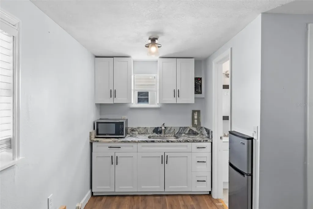 3712 N Clearfield Avenue Tampa FL 33603