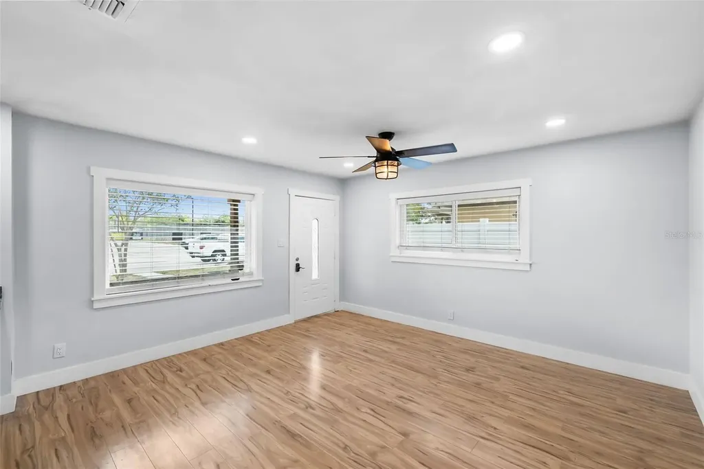 3712 N Clearfield Avenue Tampa FL 33603