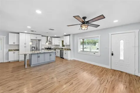 3712 N Clearfield Avenue Tampa FL 33603