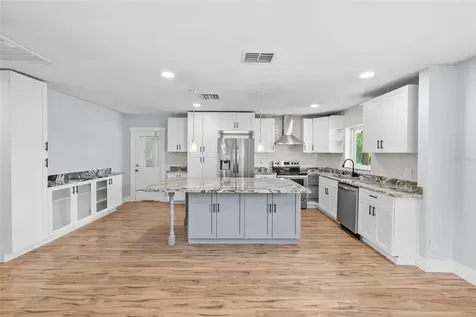 3712 N Clearfield Avenue Tampa FL 33603