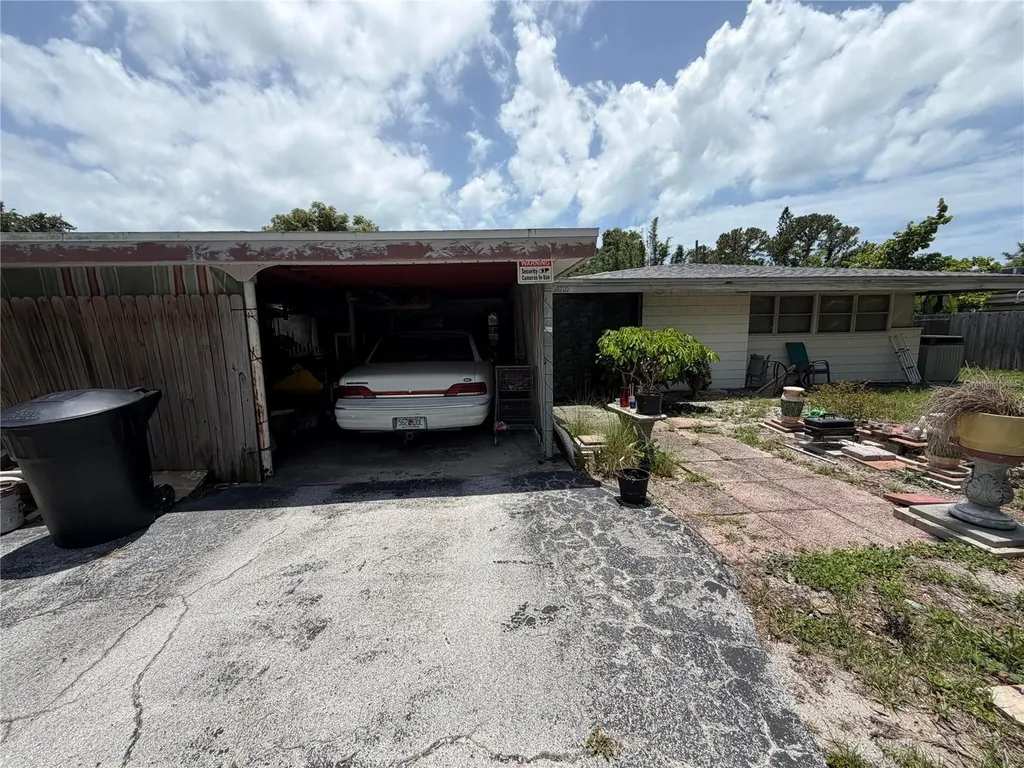 6710 Mango Avenue S St Petersburg FL 33707