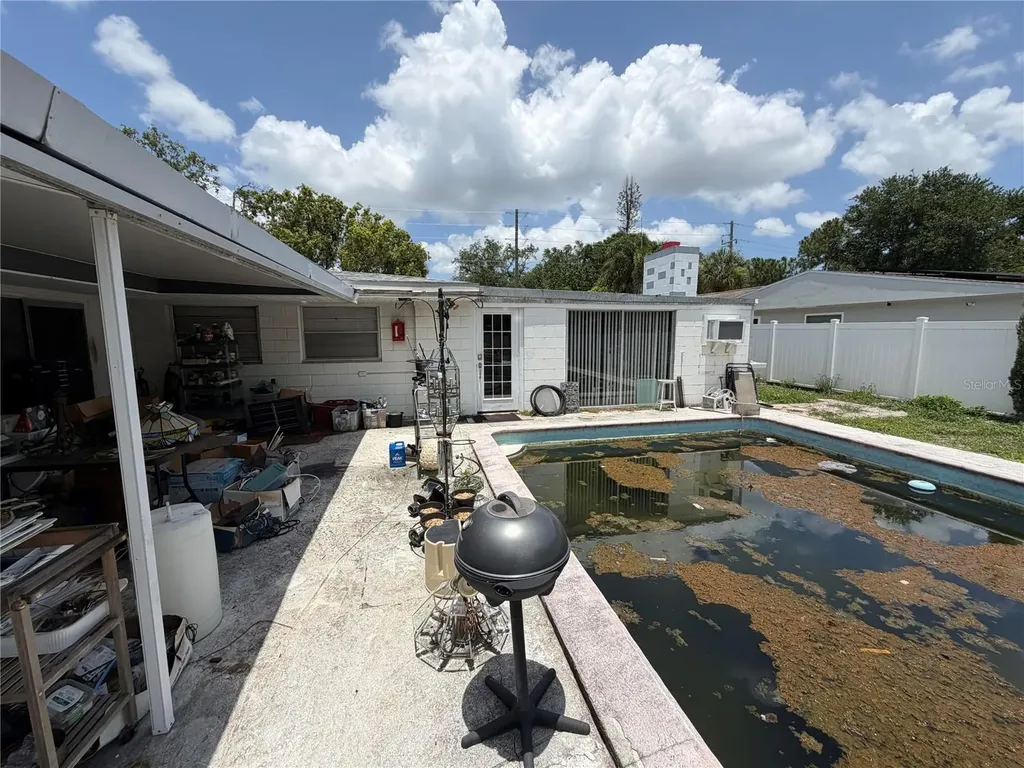 6710 Mango Avenue S St Petersburg FL 33707