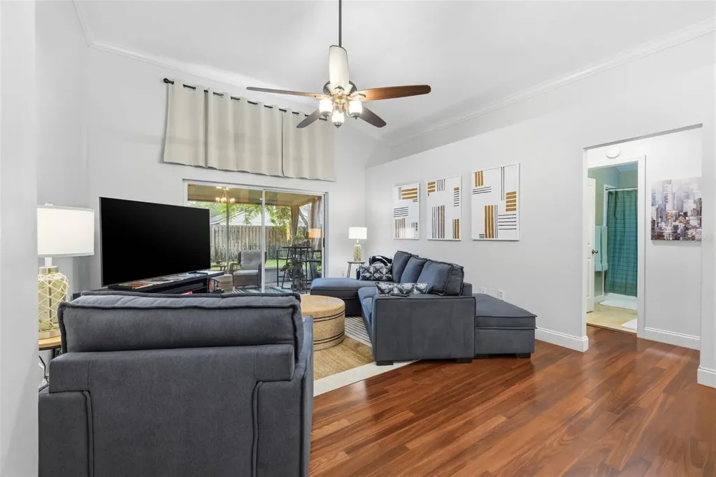 12329 Glenfield Avenue Tampa FL 33626