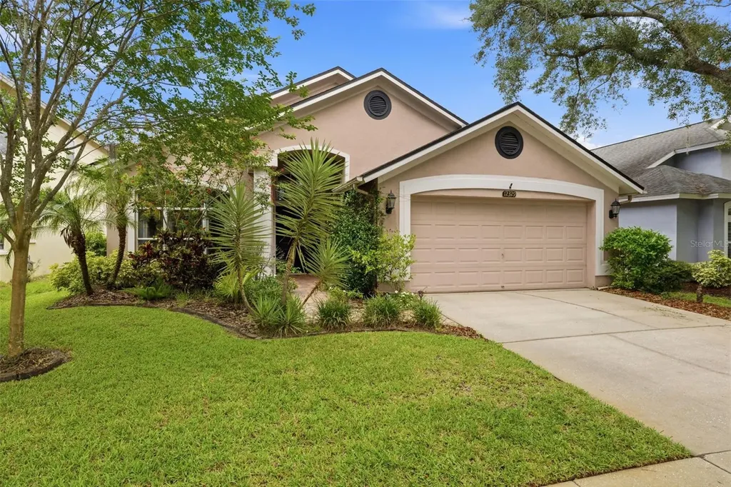 12329 Glenfield Avenue Tampa FL 33626