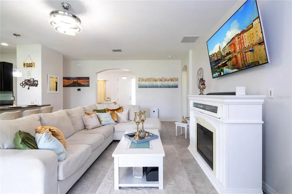 603 Brittle Fern Avenue Deland FL 32720