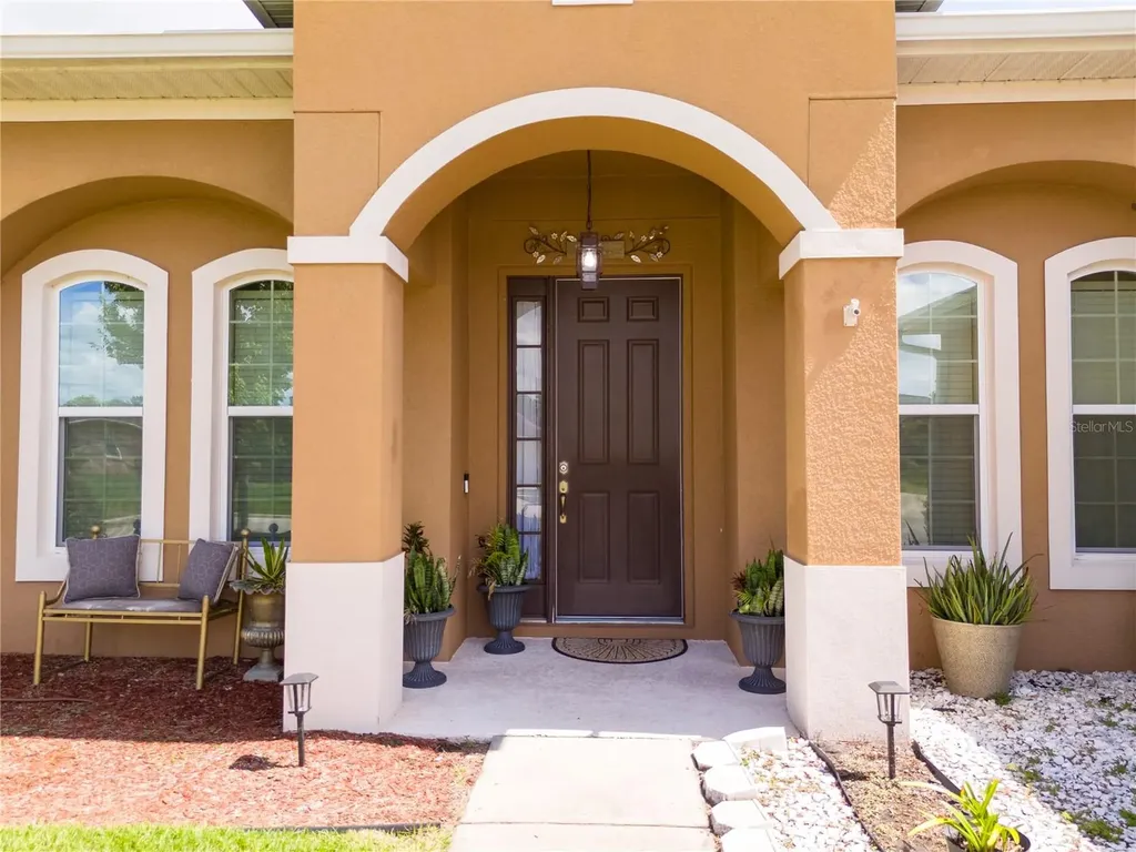 603 Brittle Fern Avenue Deland FL 32720