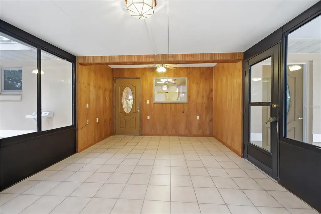 1610 Strathcona Avenue Deland FL 32720