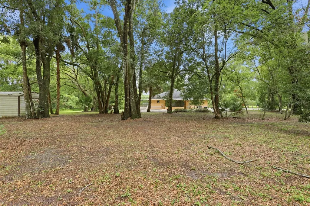 1610 Strathcona Avenue Deland FL 32720