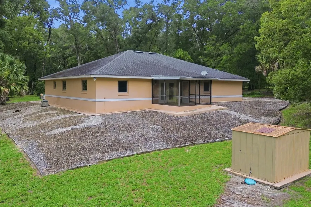 1610 Strathcona Avenue Deland FL 32720