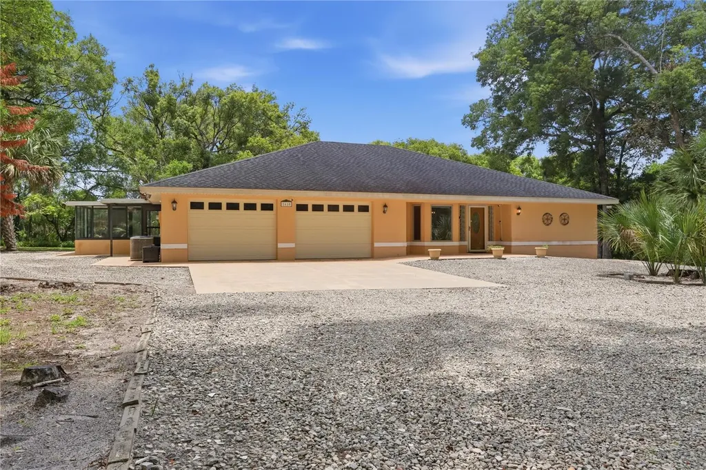1610 Strathcona Avenue Deland FL 32720