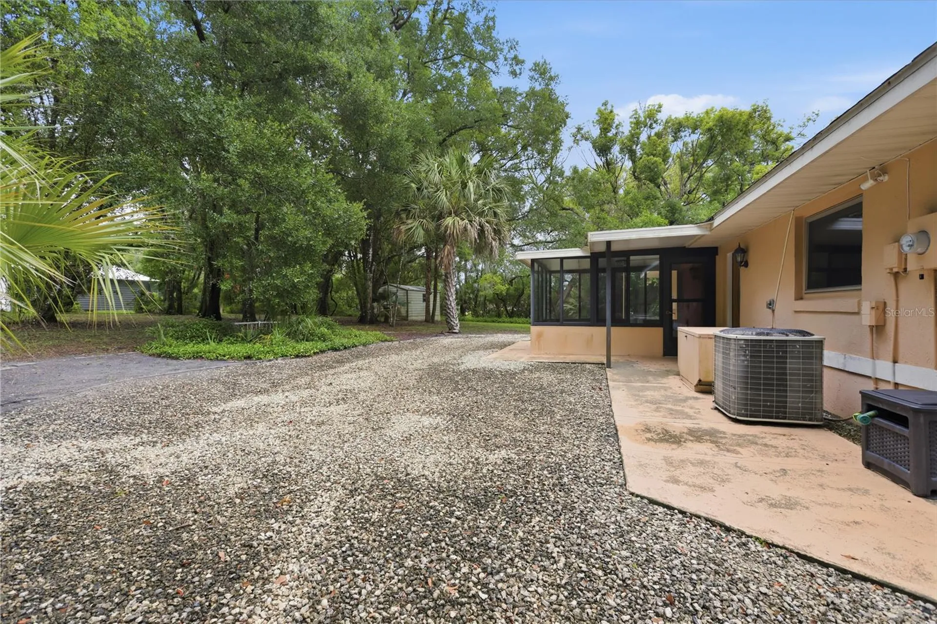 1610 Strathcona Avenue Deland FL 32720