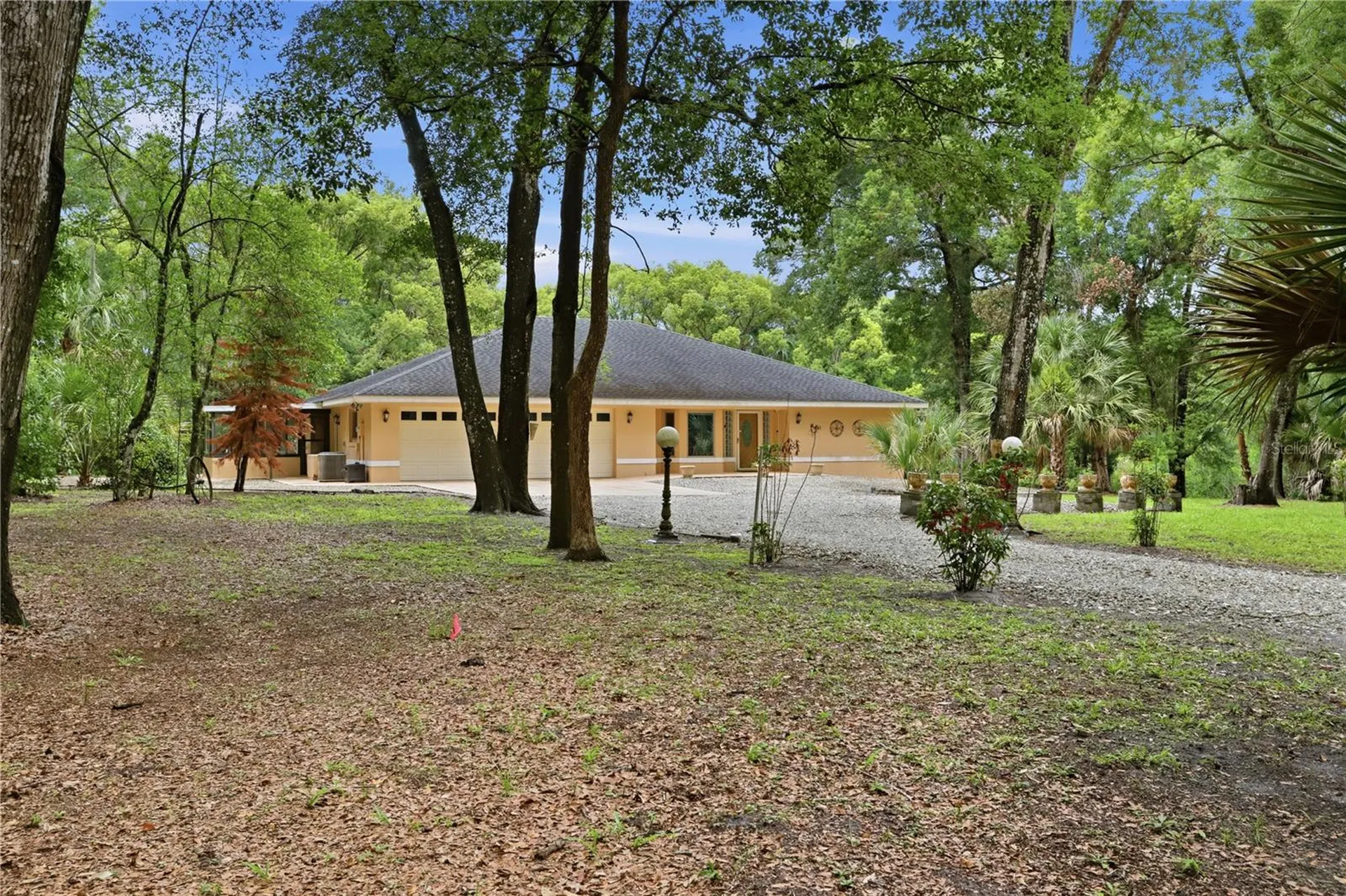 1610 Strathcona Avenue Deland FL 32720