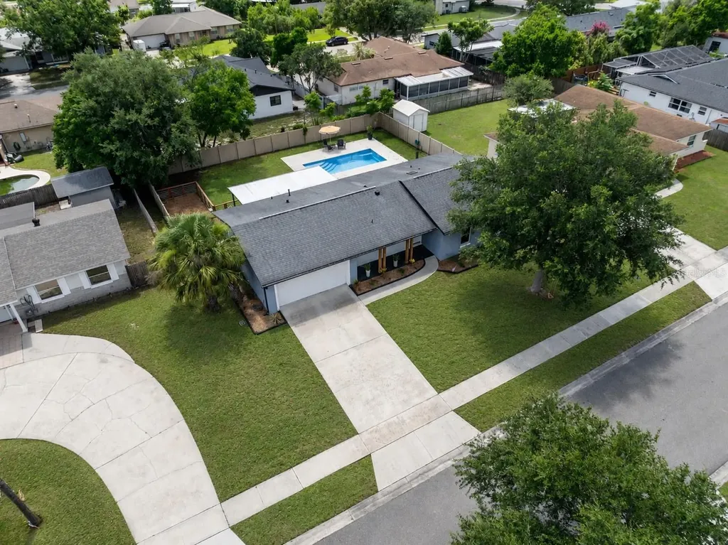 11 Bayberry Branch Casselberry FL 32707