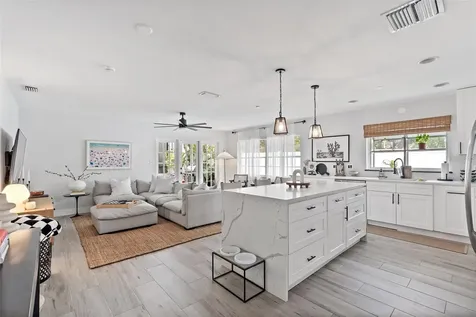 3601 W Dale Avenue Tampa FL 33609