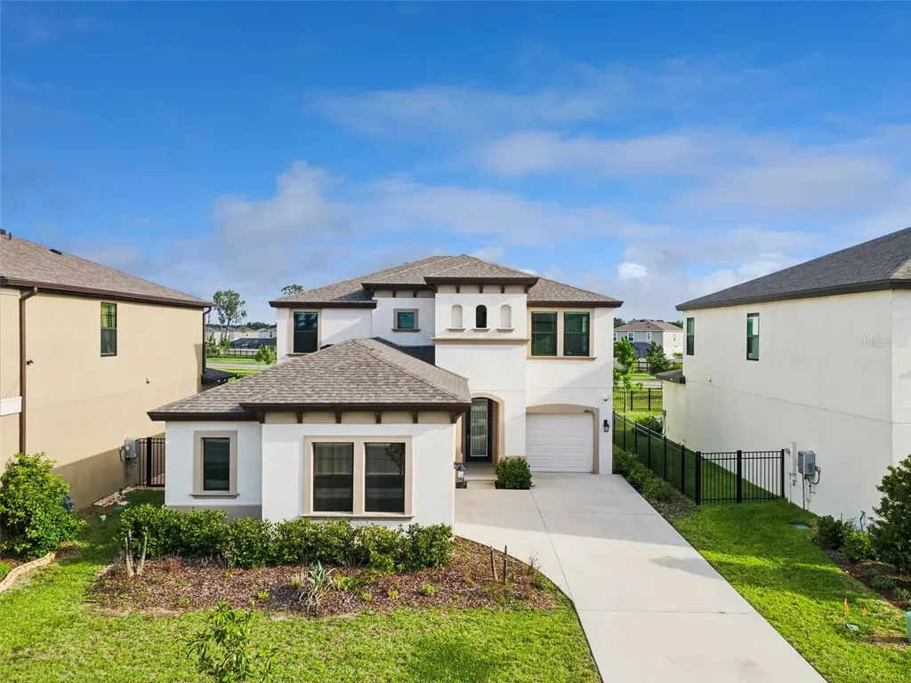 14825 Paddock Pond Avenue Lithia FL 33547