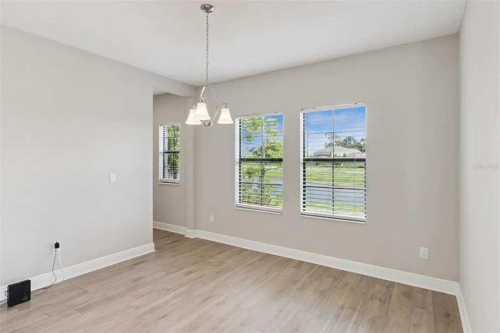 14825 Paddock Pond Avenue Lithia FL 33547
