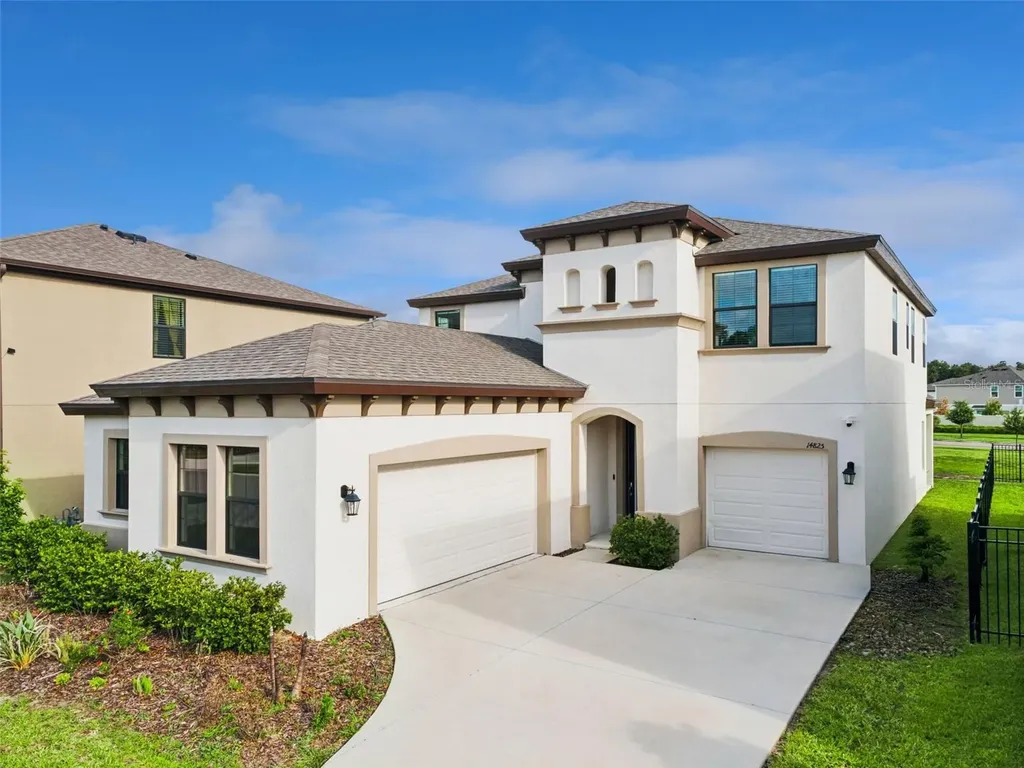 14825 Paddock Pond Avenue Lithia FL 33547