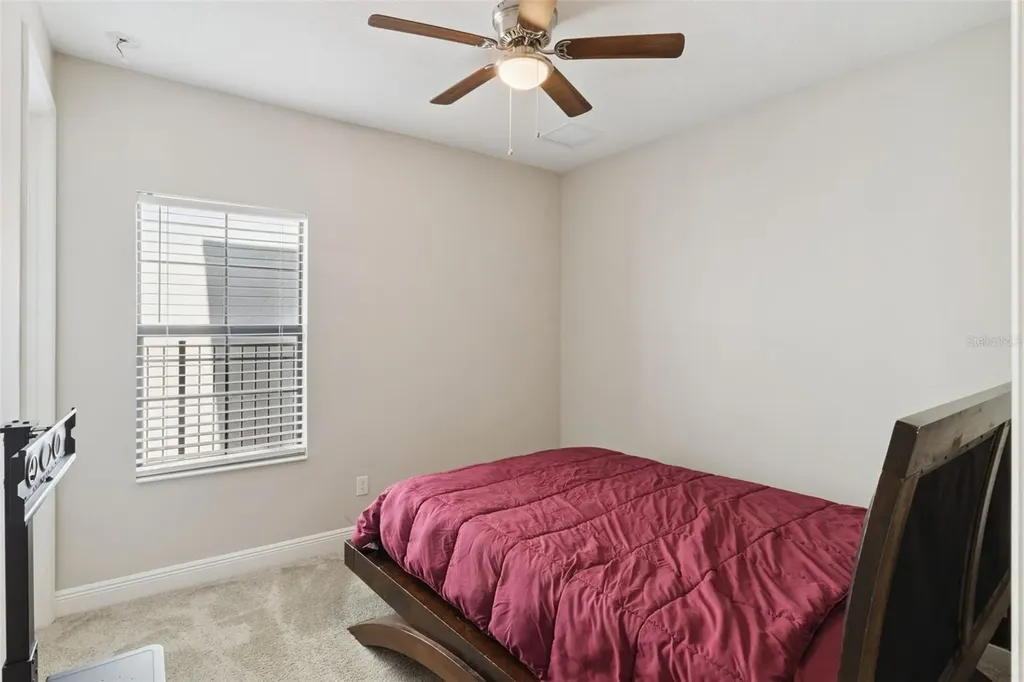 14825 Paddock Pond Avenue Lithia FL 33547