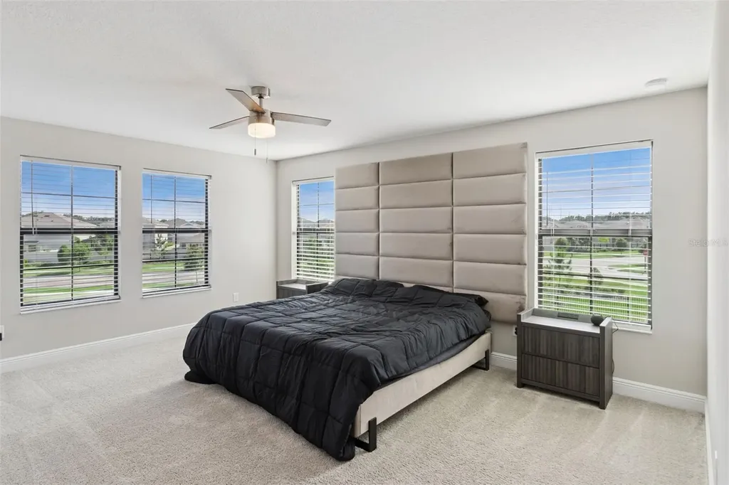 14825 Paddock Pond Avenue Lithia FL 33547