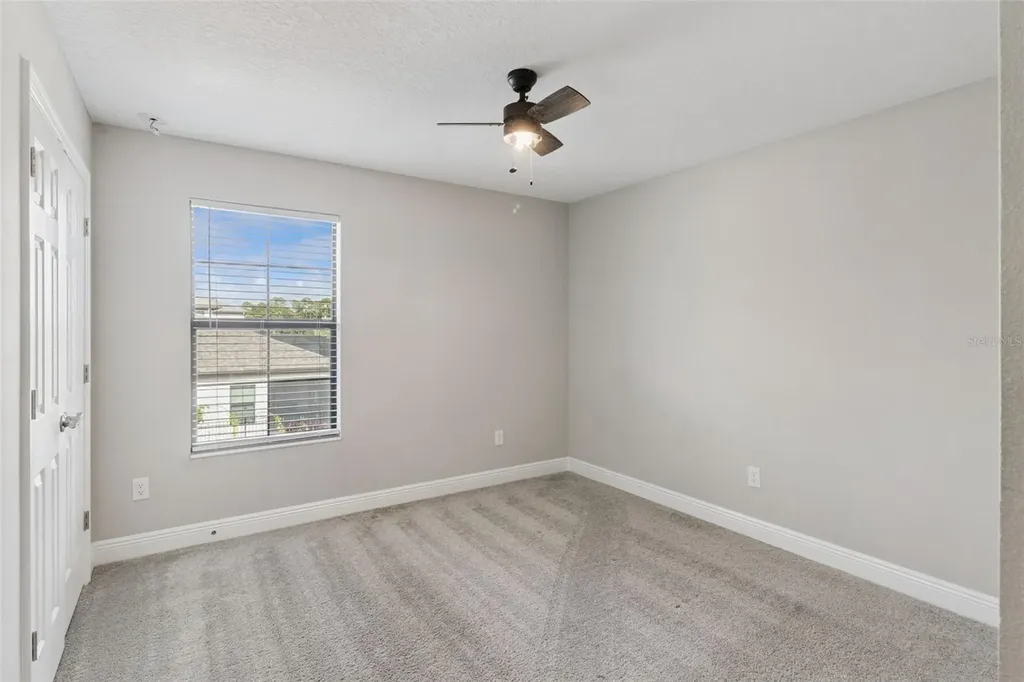 14825 Paddock Pond Avenue Lithia FL 33547