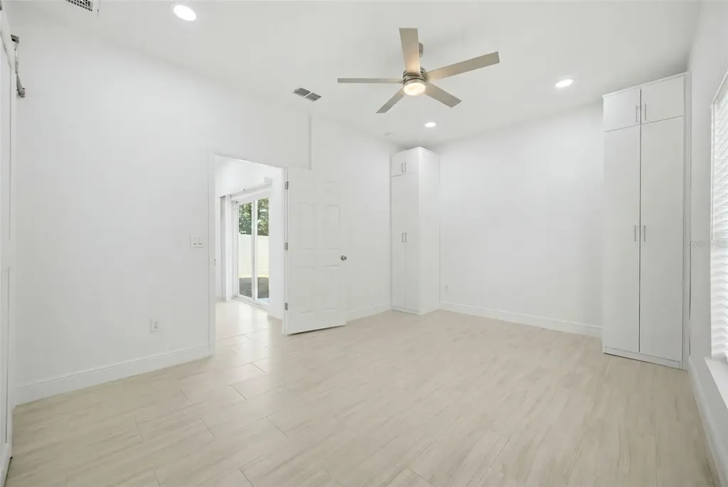 4510 N 42nd Street Tampa FL 33610