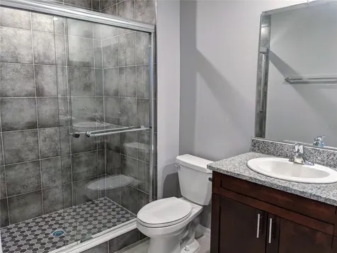 9771 Pembrooke Pines Drive Ruskin FL 33573