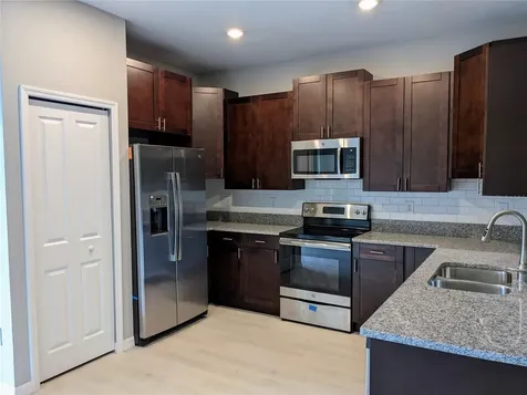 9771 Pembrooke Pines Drive Ruskin FL 33573