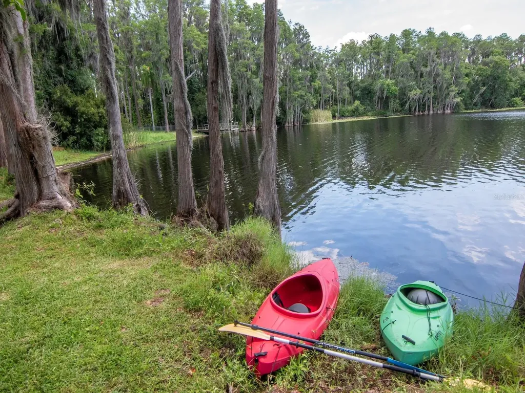 219 Willow Bend Parkway Lutz FL 33549