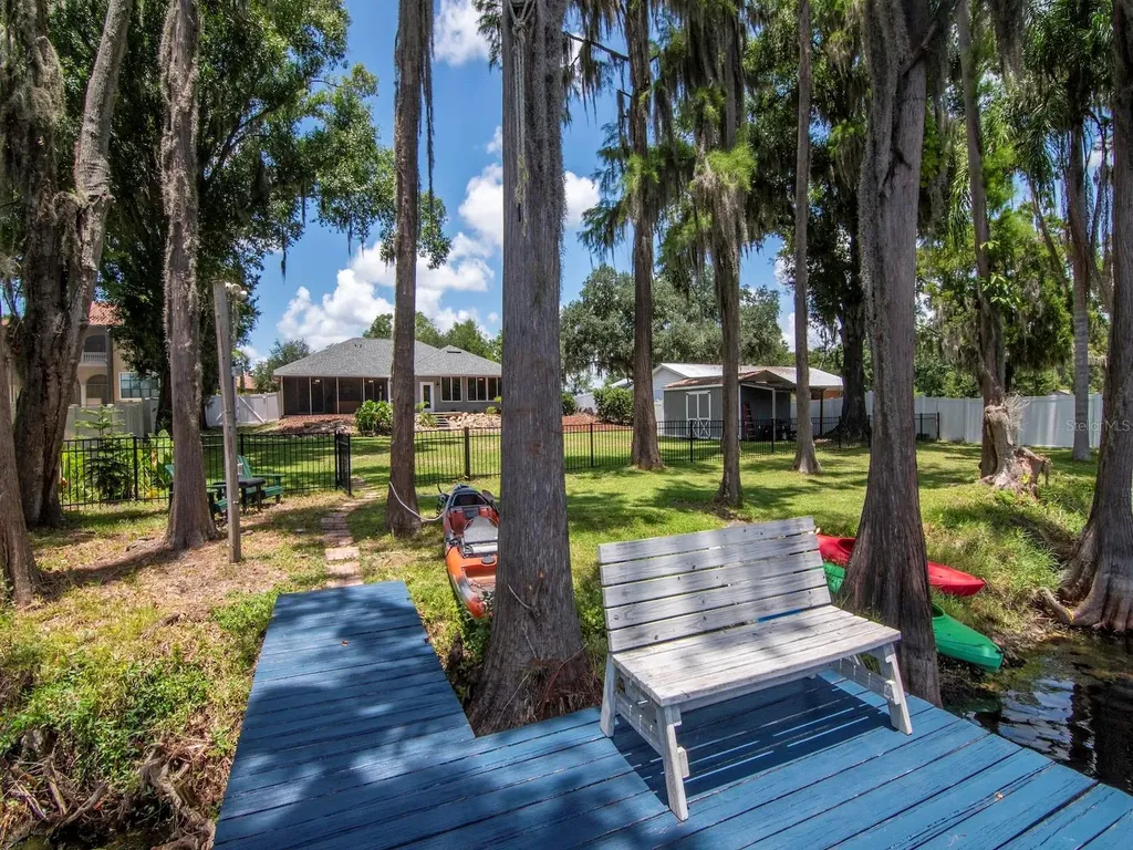 219 Willow Bend Parkway Lutz FL 33549