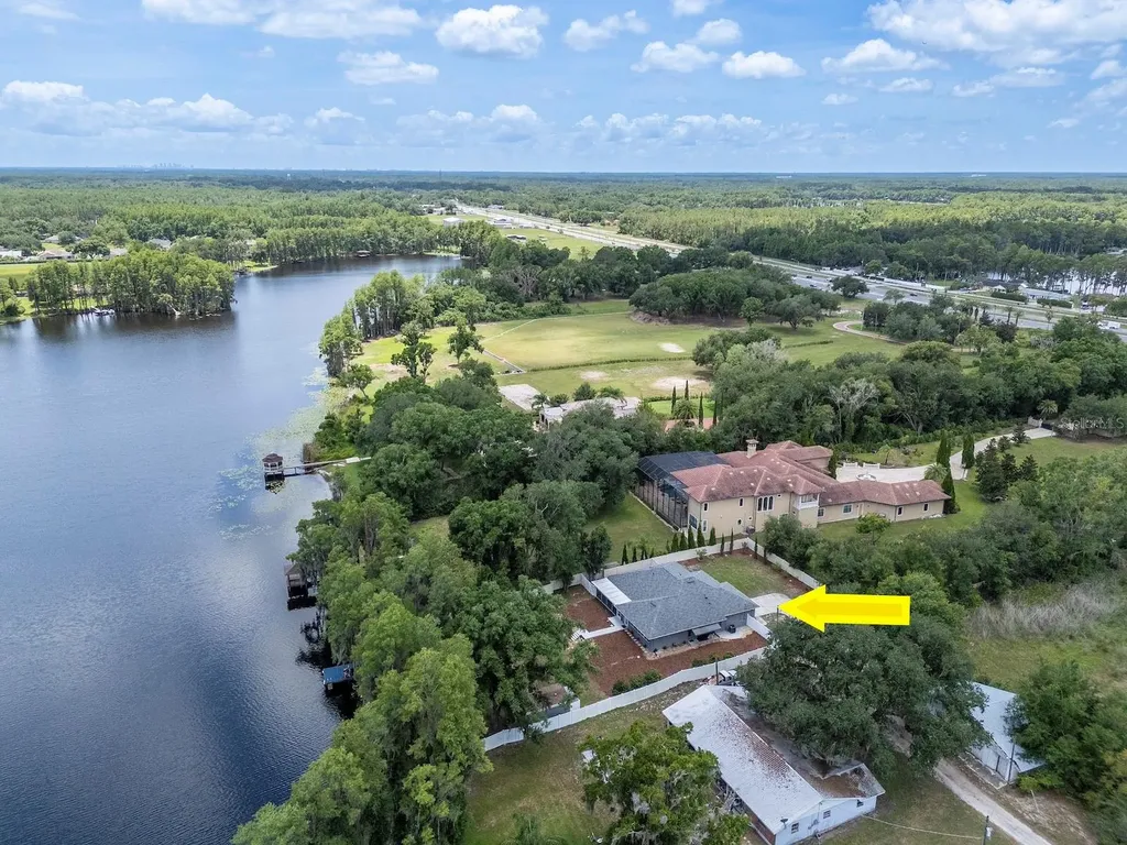219 Willow Bend Parkway Lutz FL 33549