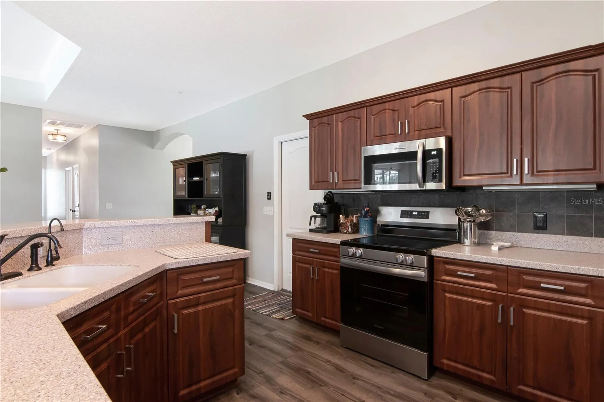 219 Willow Bend Parkway Lutz FL 33549