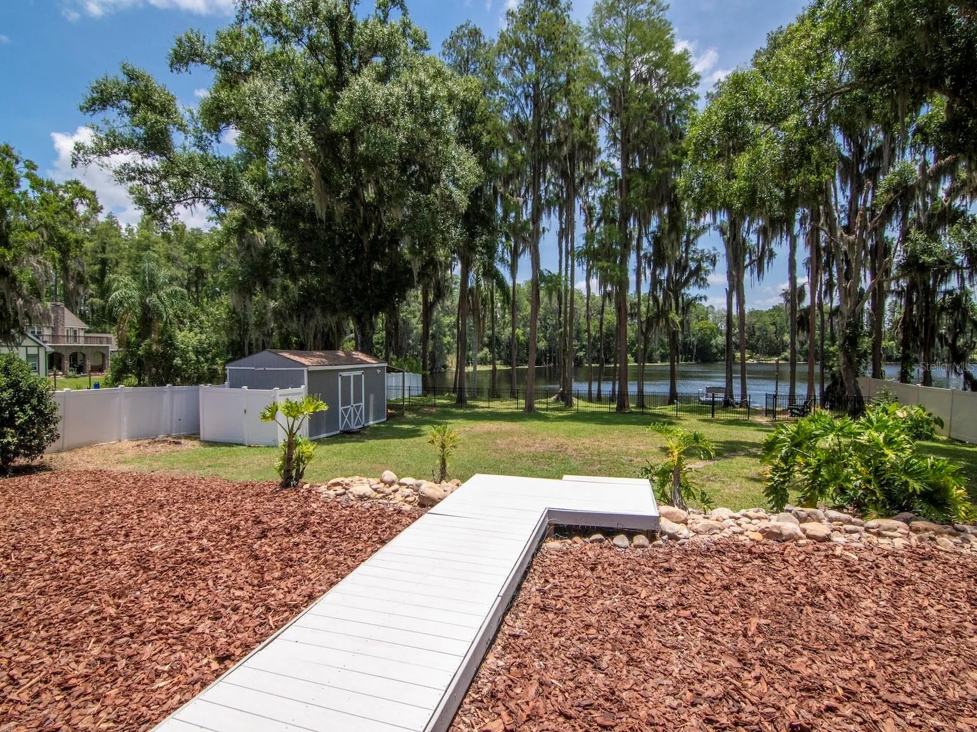 219 Willow Bend Parkway Lutz FL 33549