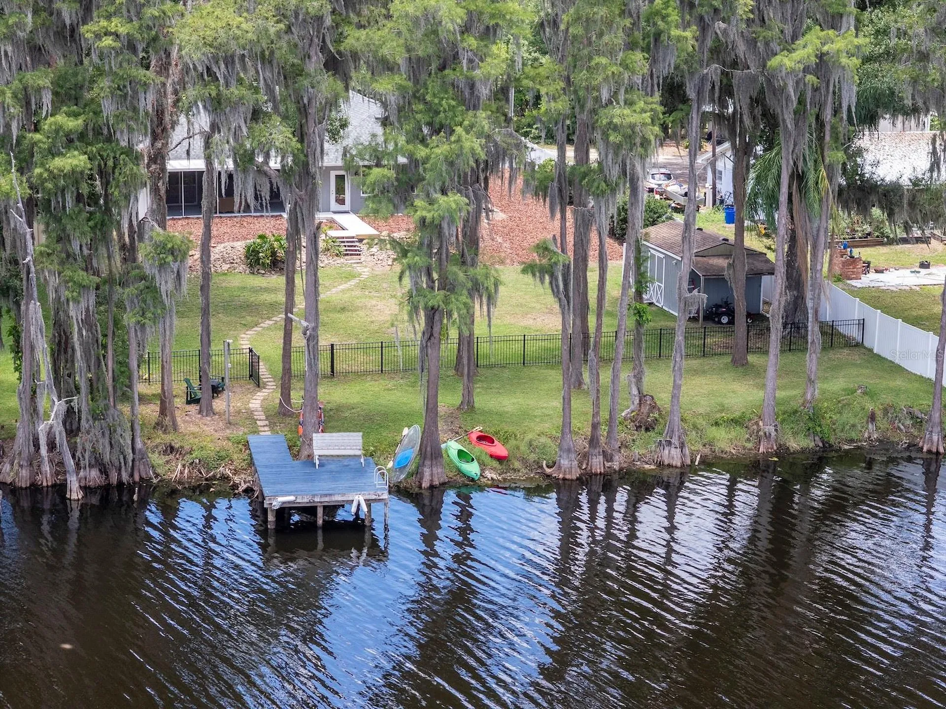 219 Willow Bend Parkway Lutz FL 33549