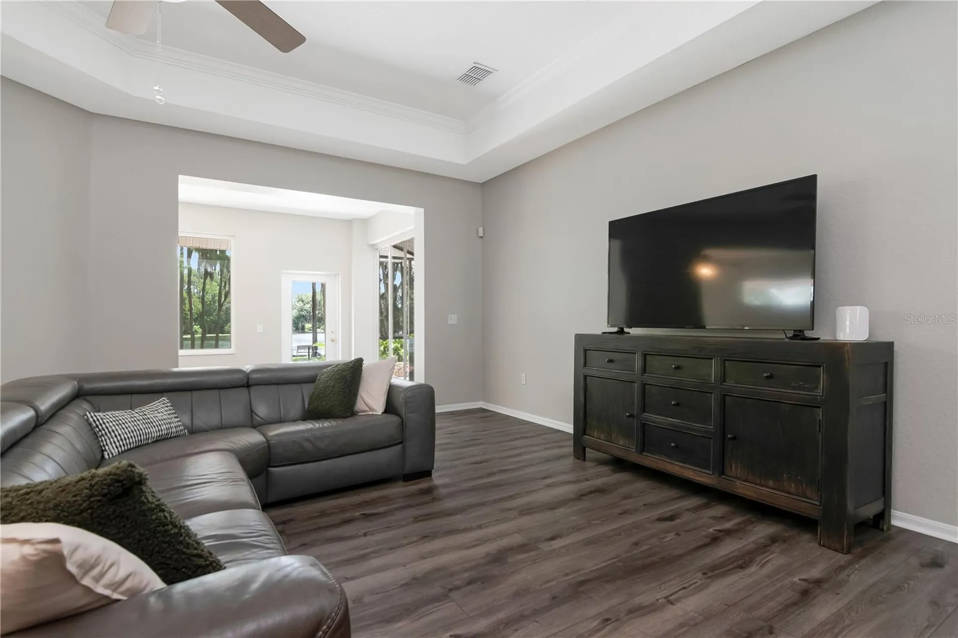 219 Willow Bend Parkway Lutz FL 33549