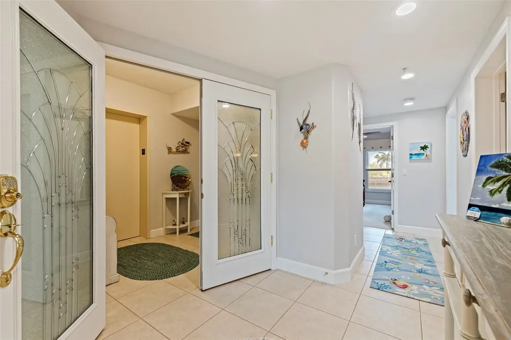 1645 Pinellas Bayway S Tierra Verde FL 33715