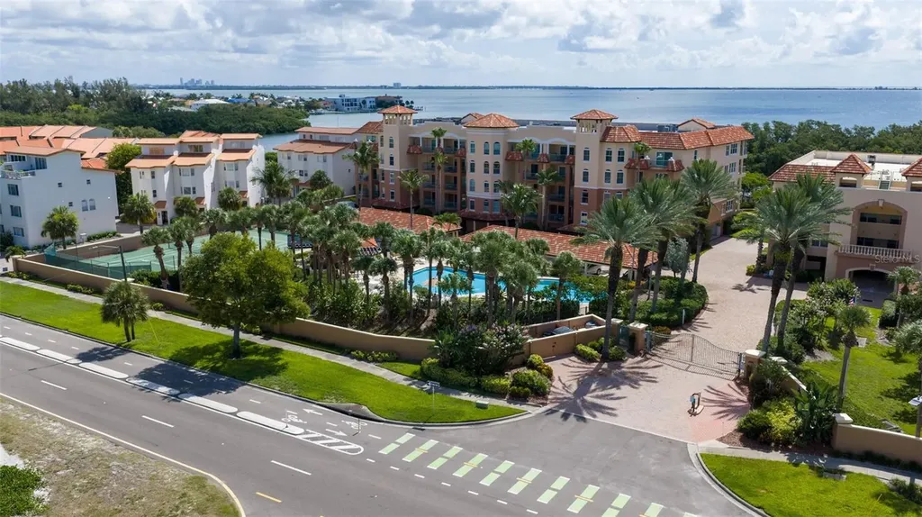 1645 Pinellas Bayway S Tierra Verde FL 33715