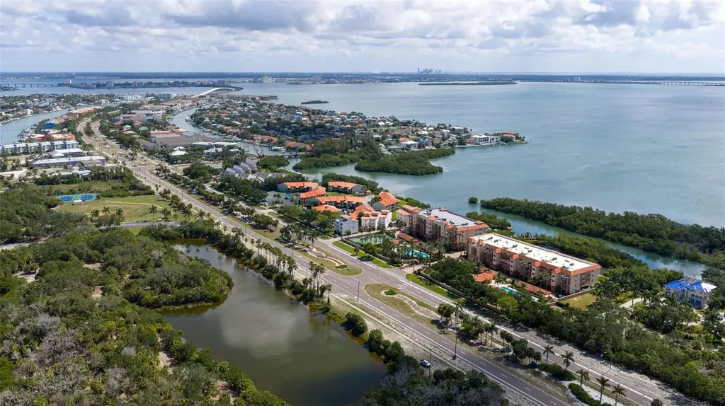 1645 Pinellas Bayway S Tierra Verde FL 33715