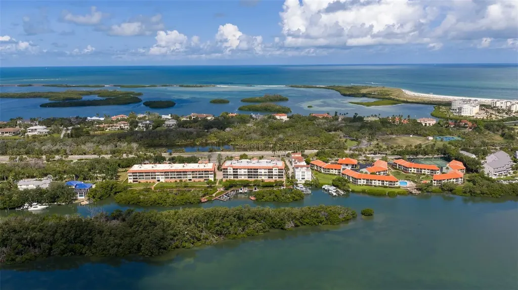 1645 Pinellas Bayway S Tierra Verde FL 33715