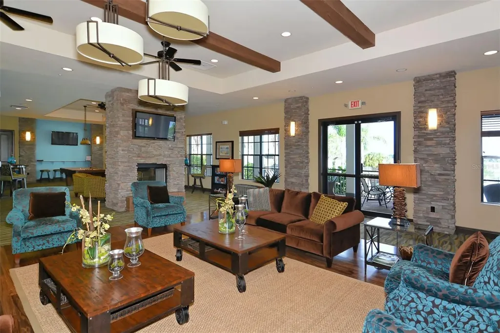 1020 Tidewater Shores Loop Bradenton FL 34208