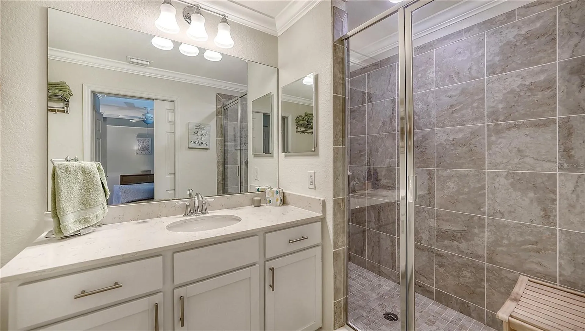 1020 Tidewater Shores Loop Bradenton FL 34208