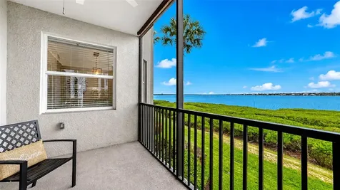 1020 Tidewater Shores Loop Bradenton FL 34208