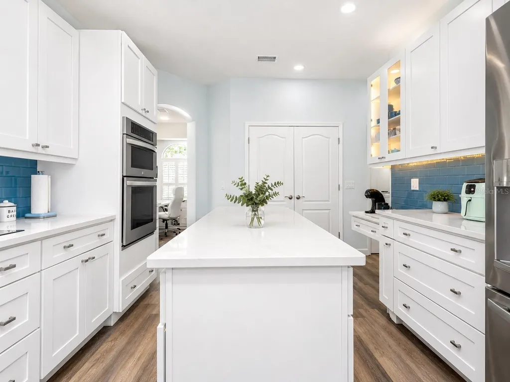 2106 Stillington Street Orlando FL 32835