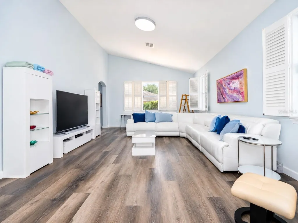 2106 Stillington Street Orlando FL 32835
