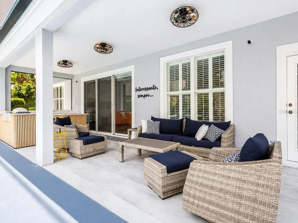 2106 Stillington Street Orlando FL 32835
