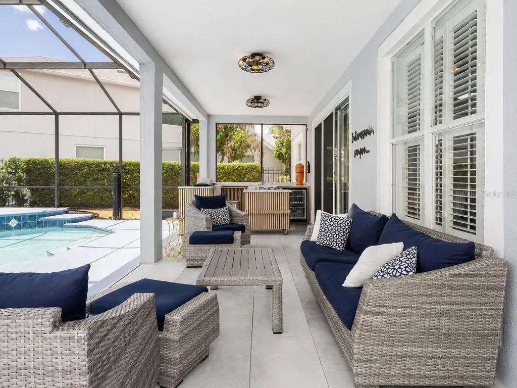 2106 Stillington Street Orlando FL 32835