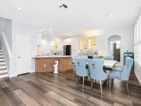 2106 Stillington Street Orlando FL 32835