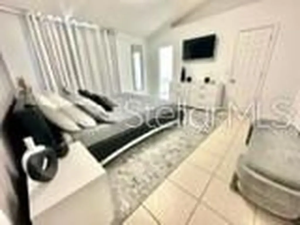 50989 Highway 27 Davenport FL 33897