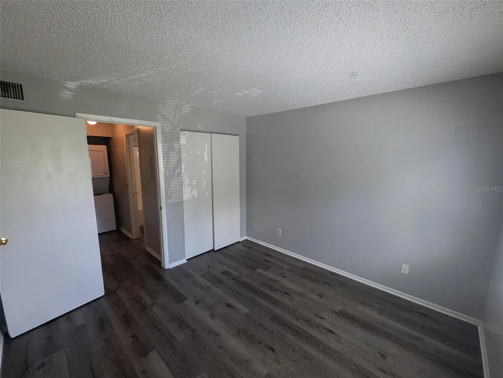 228 Thorn Tree Place Brandon FL 33510