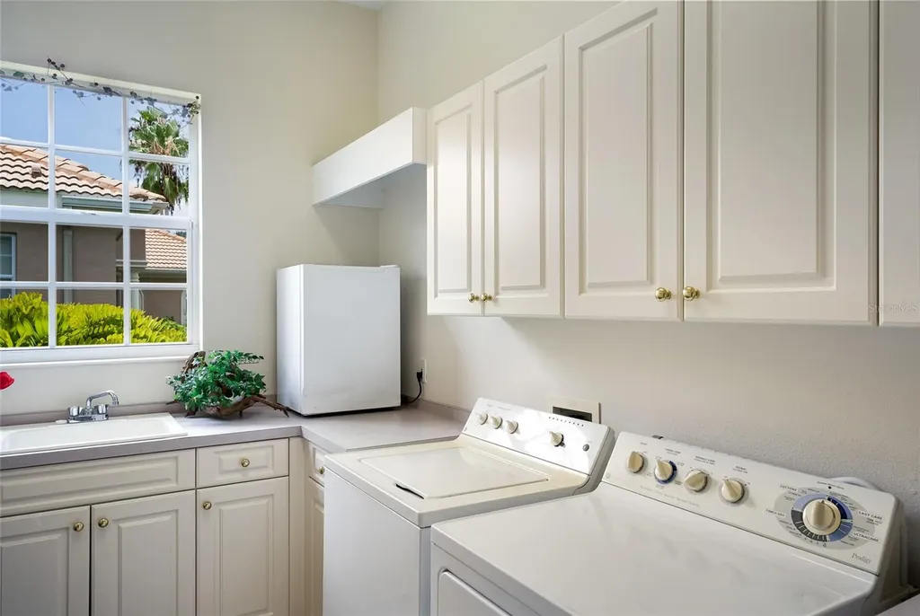 7058 Twin Hills Terrace Lakewood Ranch FL 34202