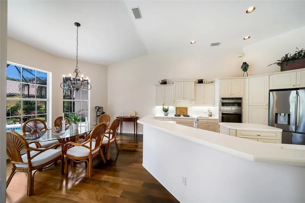 7058 Twin Hills Terrace Lakewood Ranch FL 34202